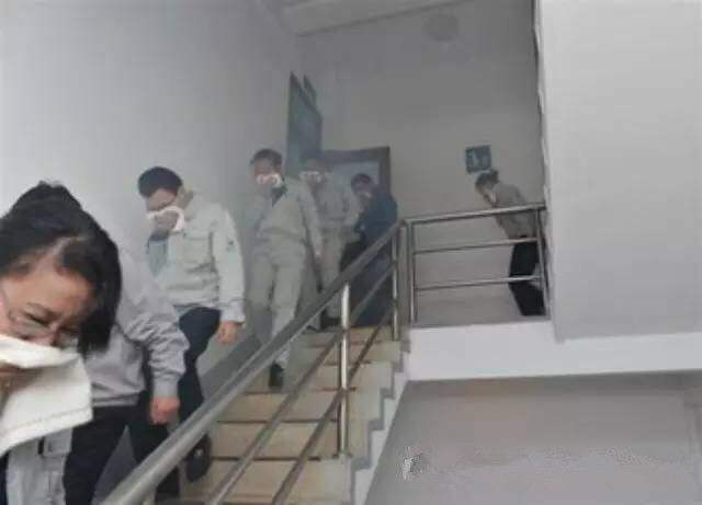 秋天干燥火災高發(fā)，家庭如何做好火災預防呢？